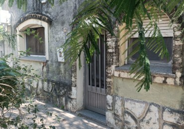 VENTA DE CASA A REMODELAR 