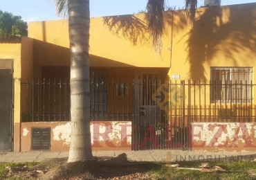 CASA- 3 dorm. Pje. Vieytes 1900- SANTO TOME