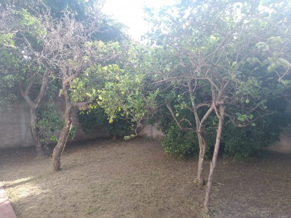 Casa con gran terreno en excelente ubicación de Santo Tome