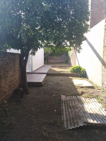 Casa con gran terreno en excelente ubicación de Santo Tome