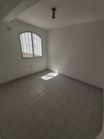 DOS DEPARTAMENTOS INDEPENDIENTES EN MISMO LOTE. IDEAL INVERSION