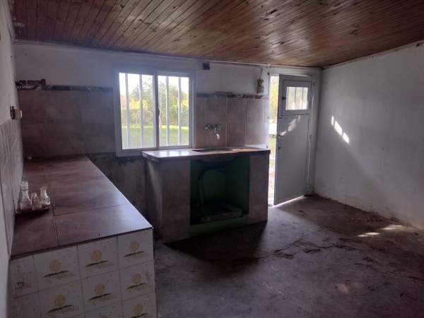 CASA CON GALPON SOBRE RUTA 1.  A 5 KM DE SAN JAVIER, STA FE