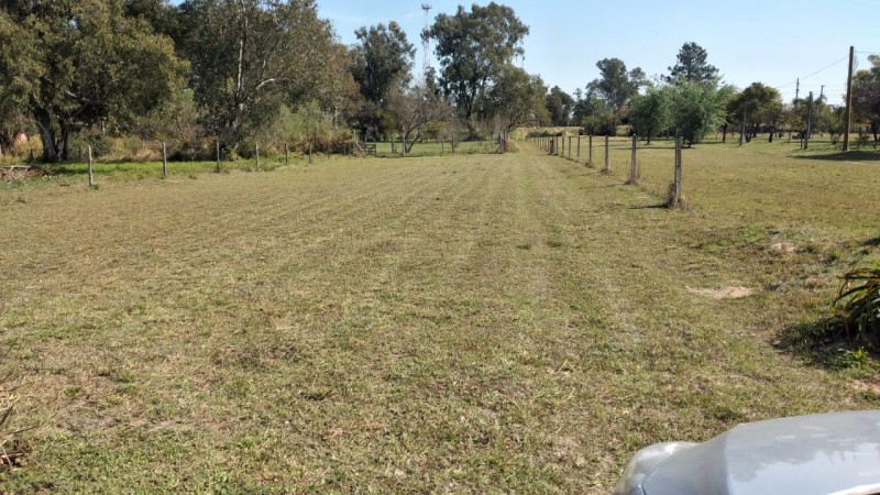 TERRENO + CASA A REFACCIONAR con PISCINA