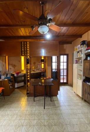 SE VENDE CASA PLANTA ALTA EN ROSARIO
