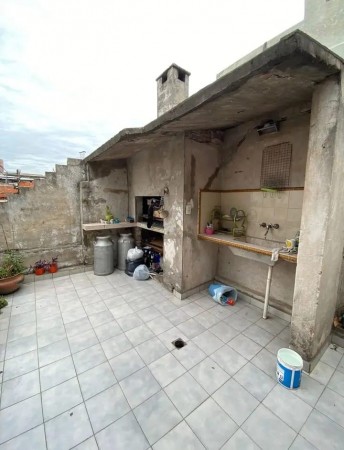 SE VENDE CASA PLANTA ALTA EN ROSARIO