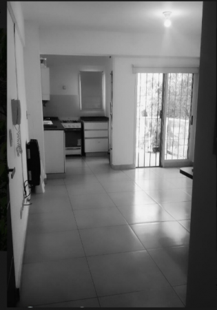 Se vende departamento 1 dormitorio más cochera. Candioti Sur. Excelente ubicación. Zona Delfín Náutica.
