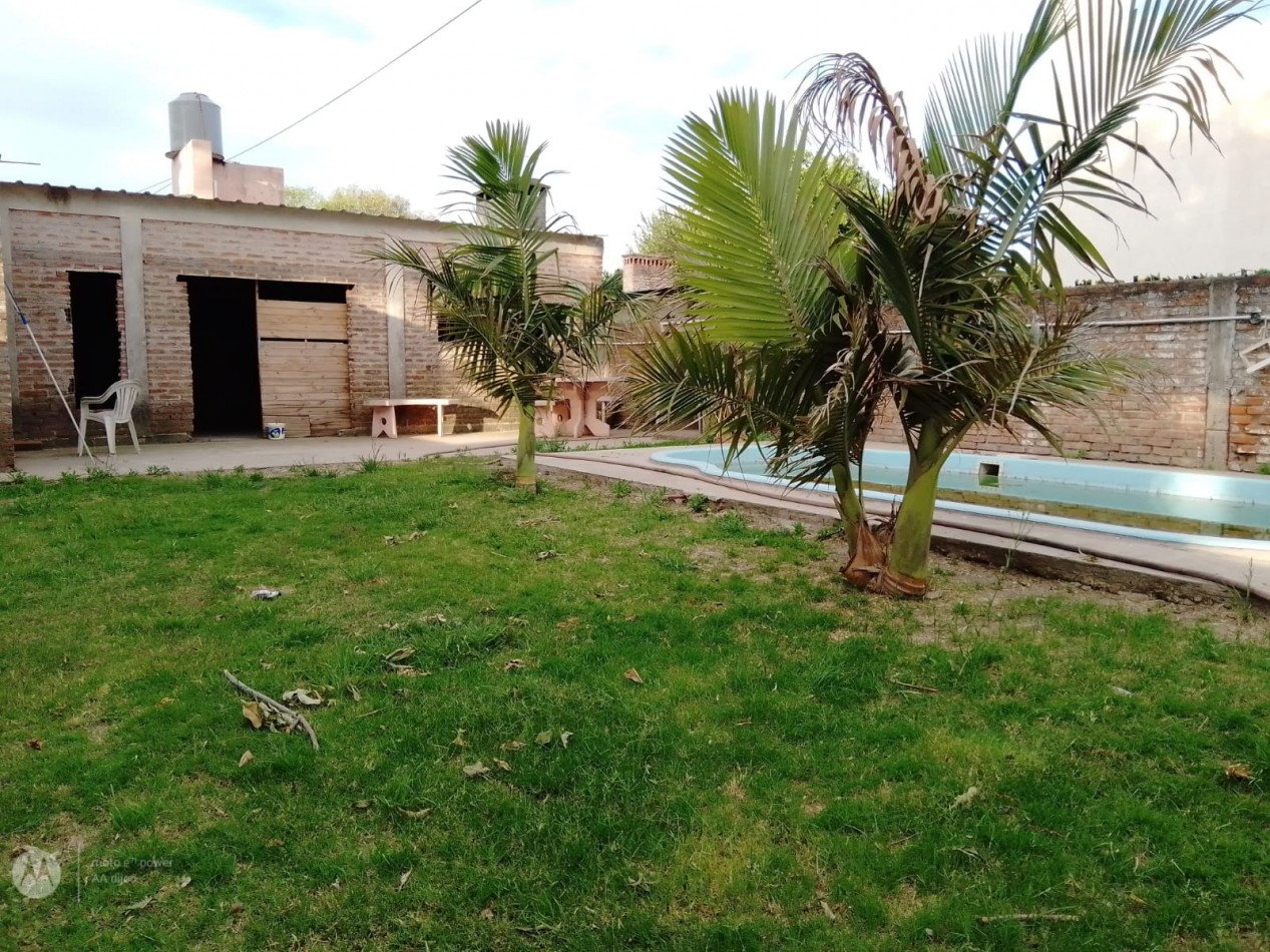 HERMOSA CASA DE 2 DORMITORIOS