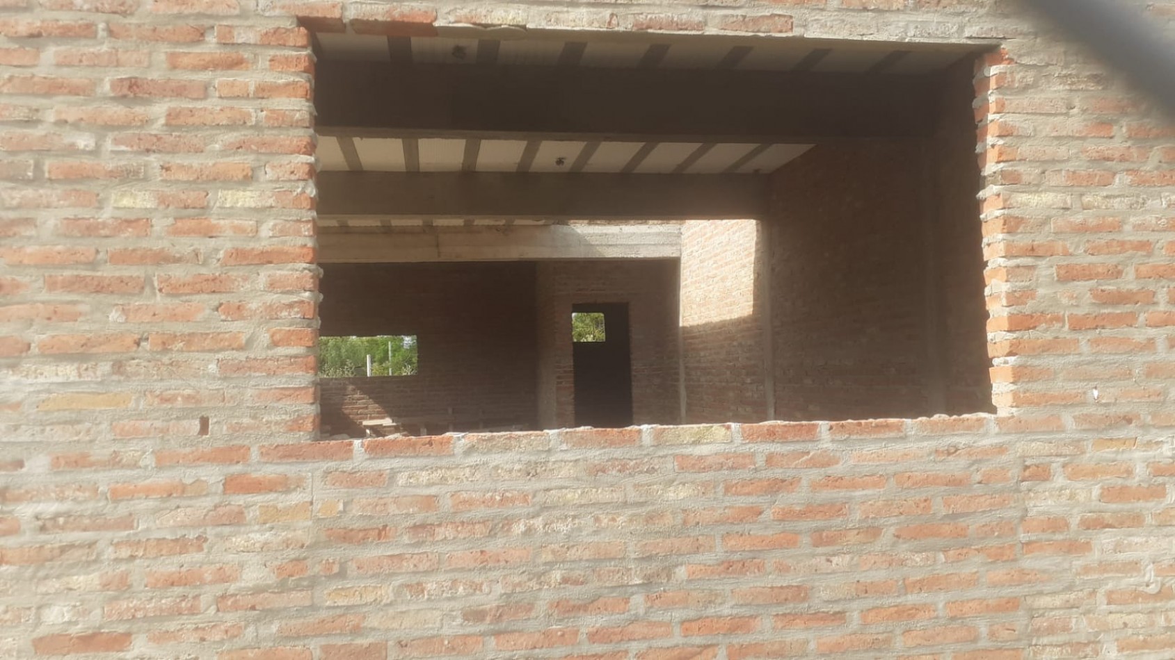 Terreno con Mejoras- Bo Las Meredes- Recreo