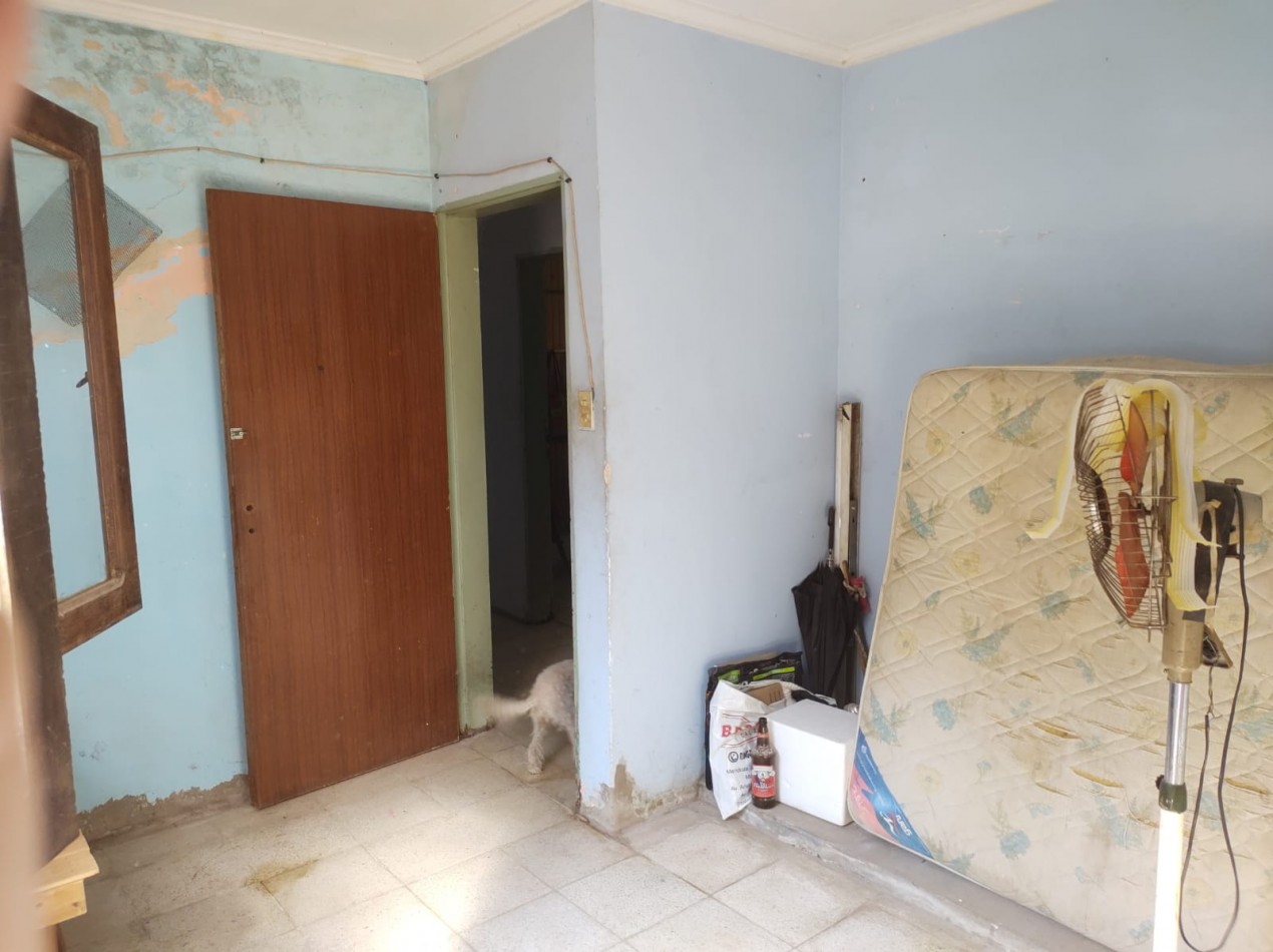 VENTA CASA CON TERRAZA IDEAL PRIMERA VIVIENDA BONEO Y CHICLANA ESCUCHA OFERTAS!! OPORTUNIDAD DE INVERSION