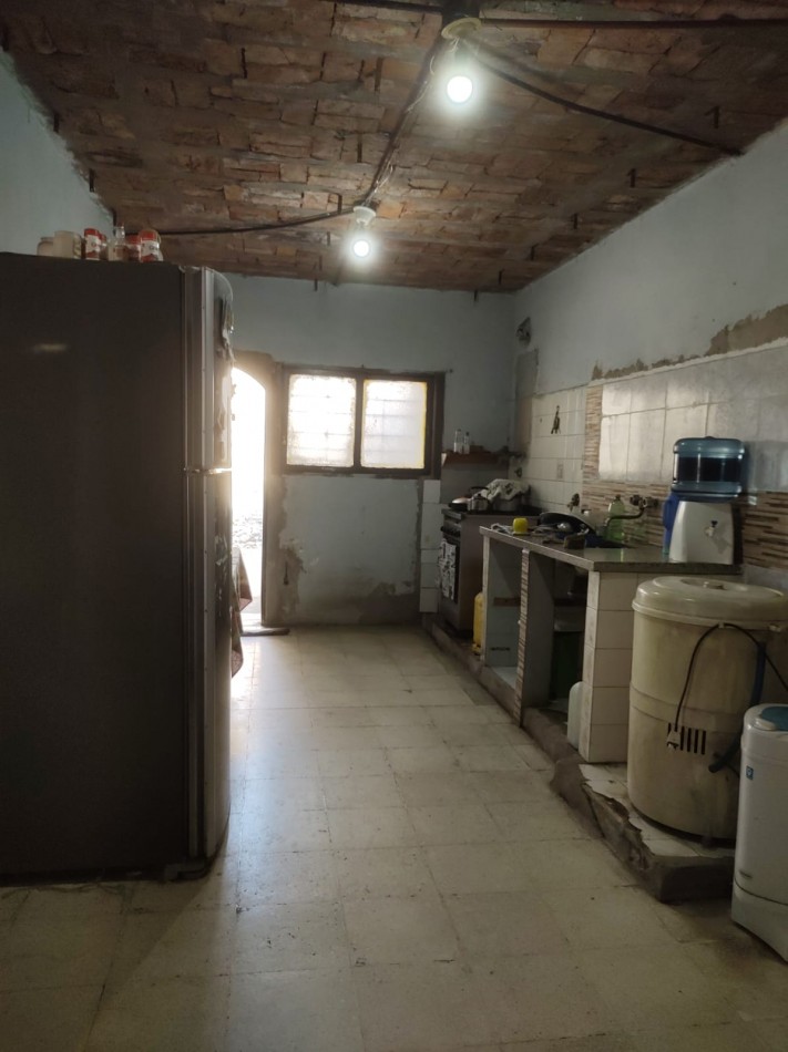 VENTA CASA CON TERRAZA IDEAL PRIMERA VIVIENDA BONEO Y CHICLANA ESCUCHA OFERTAS!! OPORTUNIDAD DE INVERSION