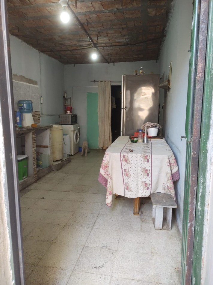 VENTA CASA CON TERRAZA IDEAL PRIMERA VIVIENDA BONEO Y CHICLANA ESCUCHA OFERTAS!! OPORTUNIDAD DE INVERSION