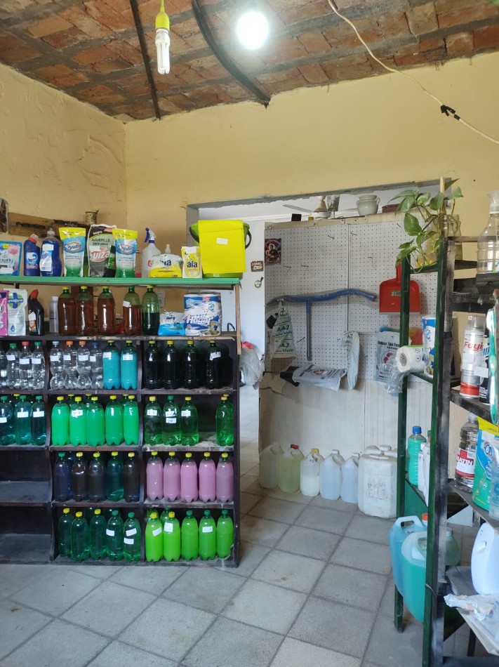 VENTA CASA CON TERRAZA IDEAL PRIMERA VIVIENDA BONEO Y CHICLANA ESCUCHA OFERTAS!! OPORTUNIDAD DE INVERSION