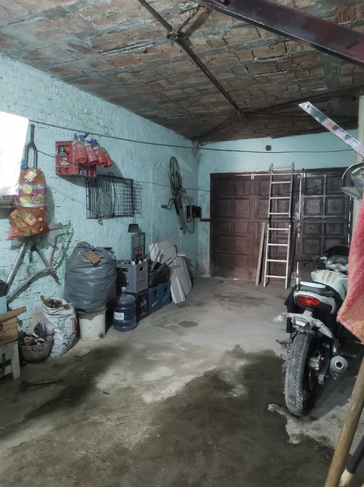 VENTA CASA CON TERRAZA IDEAL PRIMERA VIVIENDA BONEO Y CHICLANA ESCUCHA OFERTAS!! OPORTUNIDAD DE INVERSION