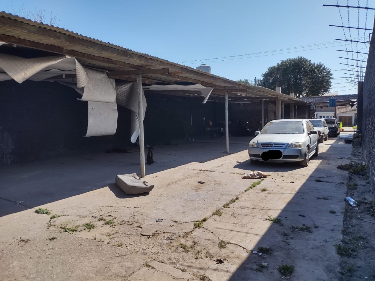 GALPON EN ALQUILER SOBRE EL BOULEVARD
