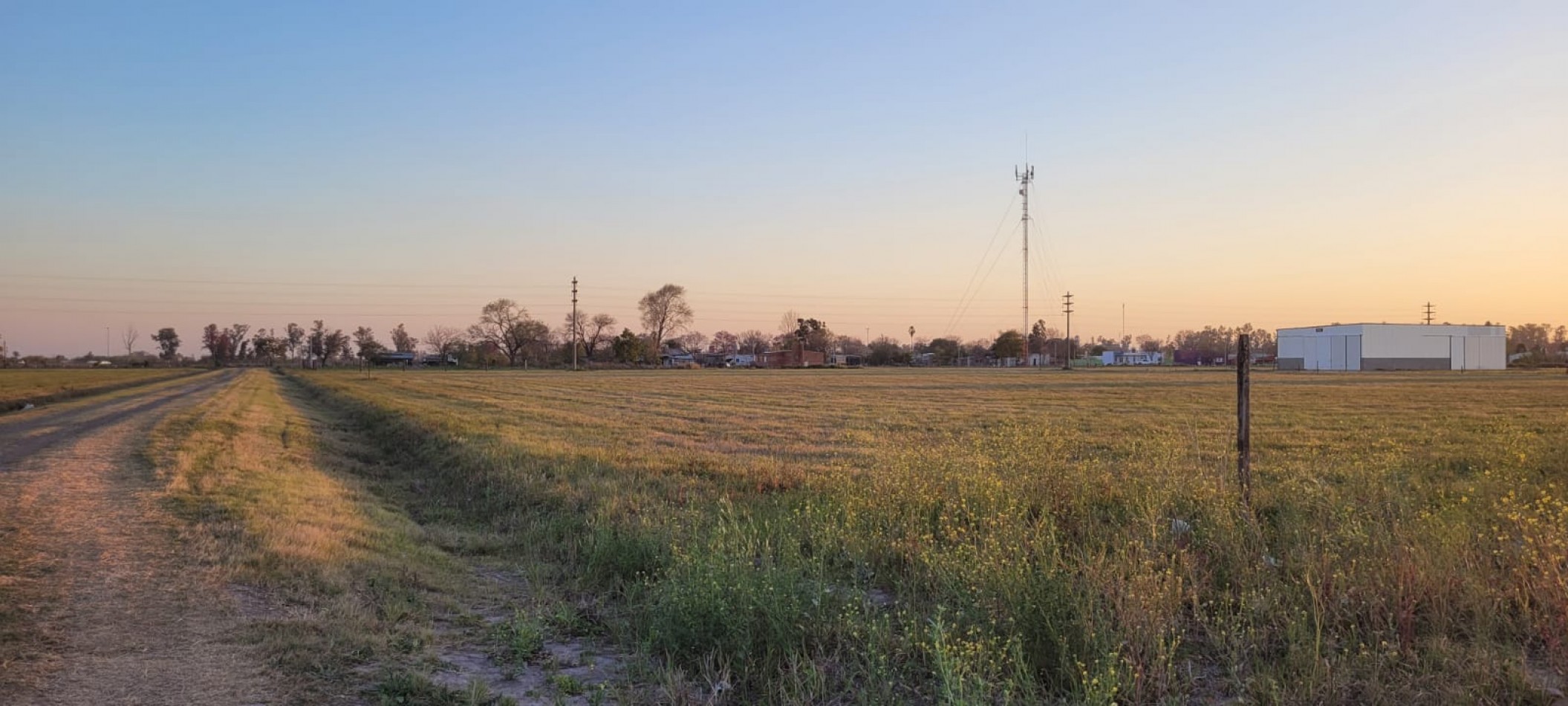 OPORTUNIDAD LOTE 8100 M2 TACURAL