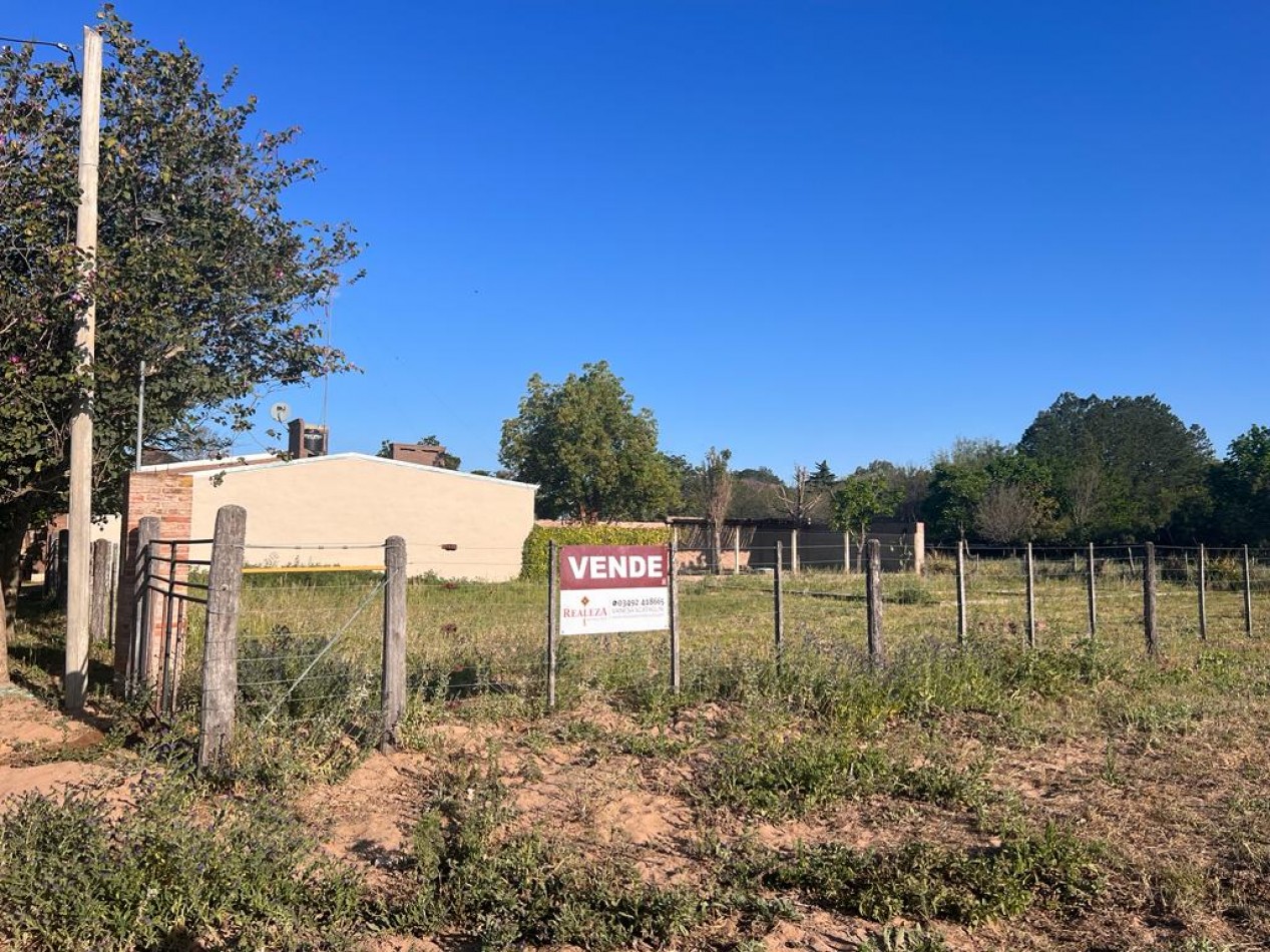 TERRENO 300 M2 CAYASTA