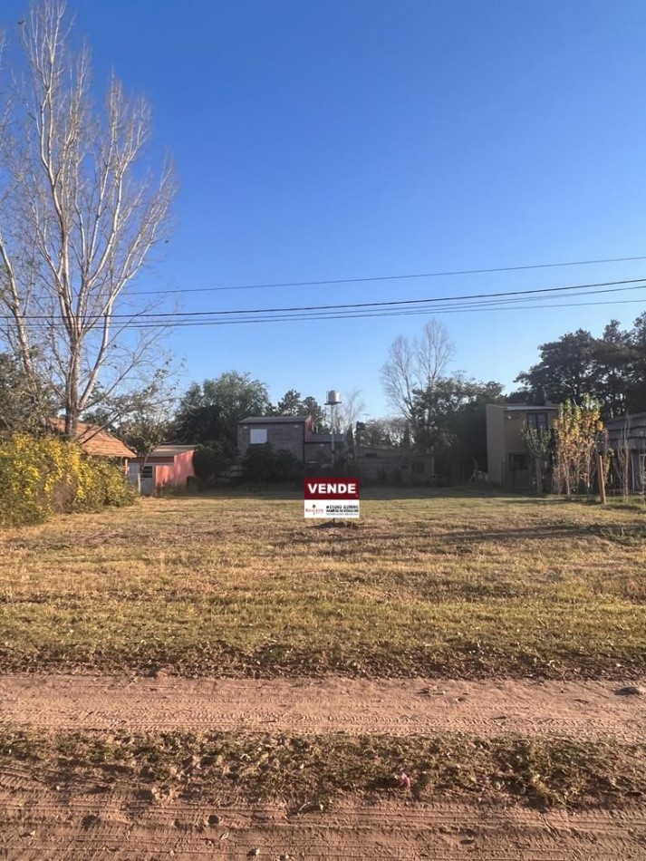 GRAN TERRENO CAYASTA 600 M2