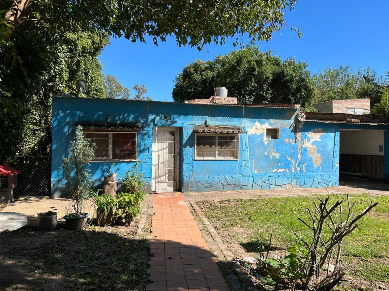 CASA QUINTA A REFACCIONAR EN SAUCE, UBICACION PRIVILEGIADA!! 