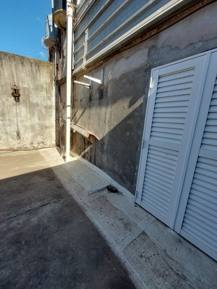 1 de Mayo 3515, Santo Tome