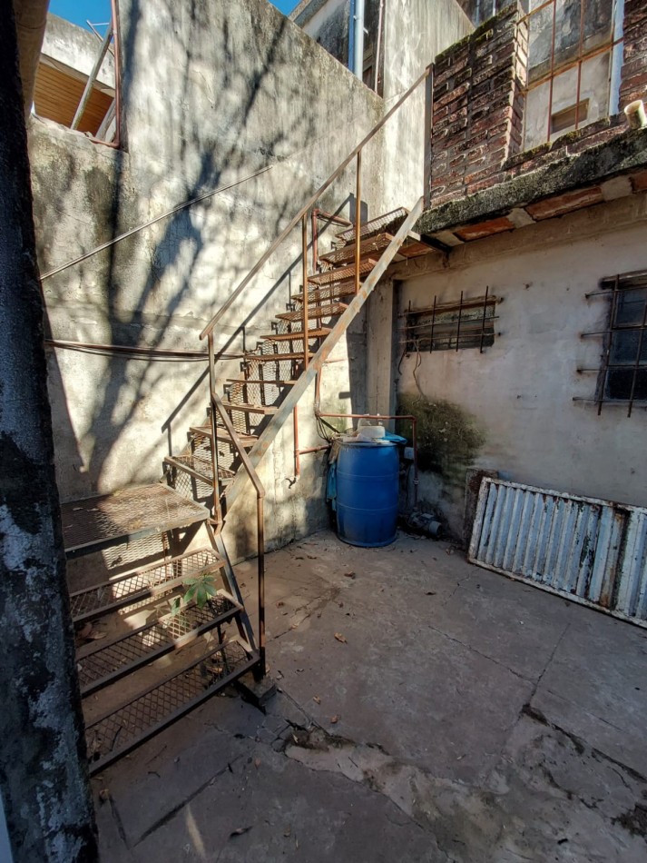 1 de Mayo 3515, Santo Tome