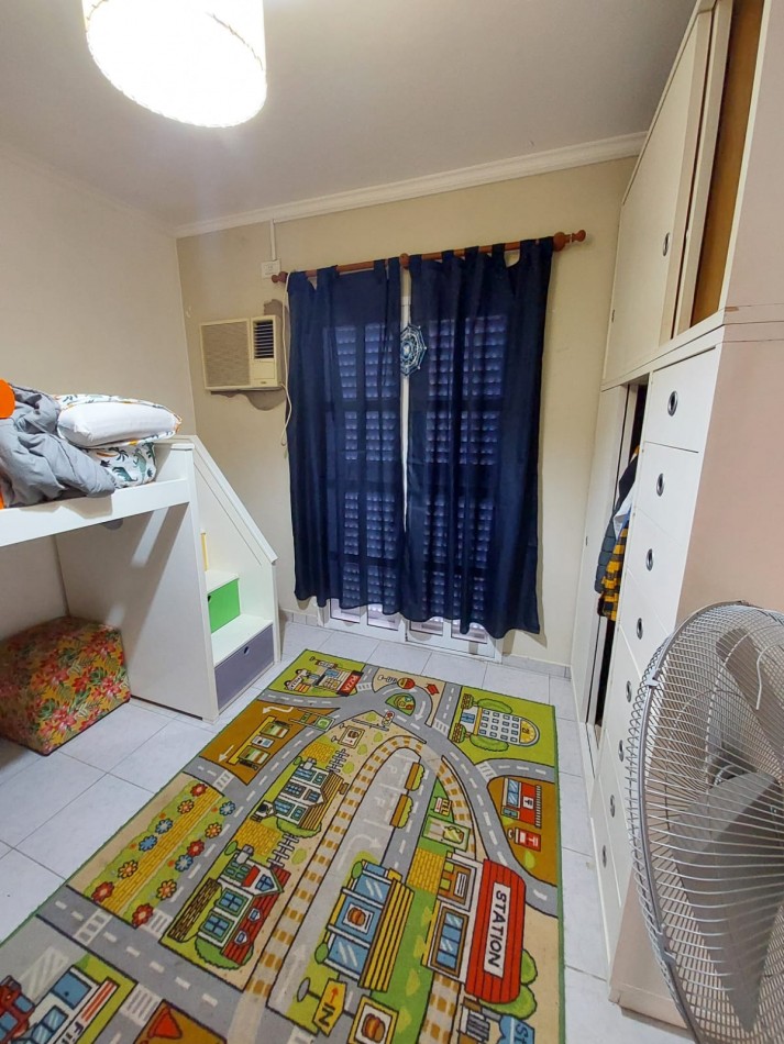 1 de Mayo 3515, Santo Tome