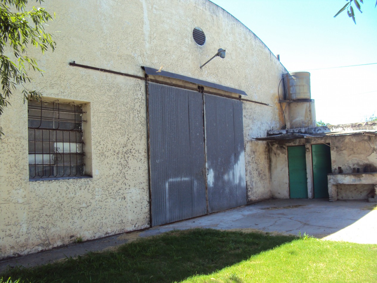 GALPON + OFICINAS EN ALQUILER