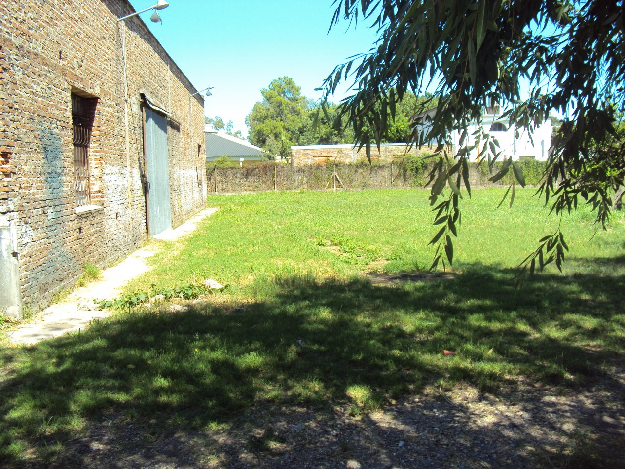 GALPON + OFICINAS EN ALQUILER