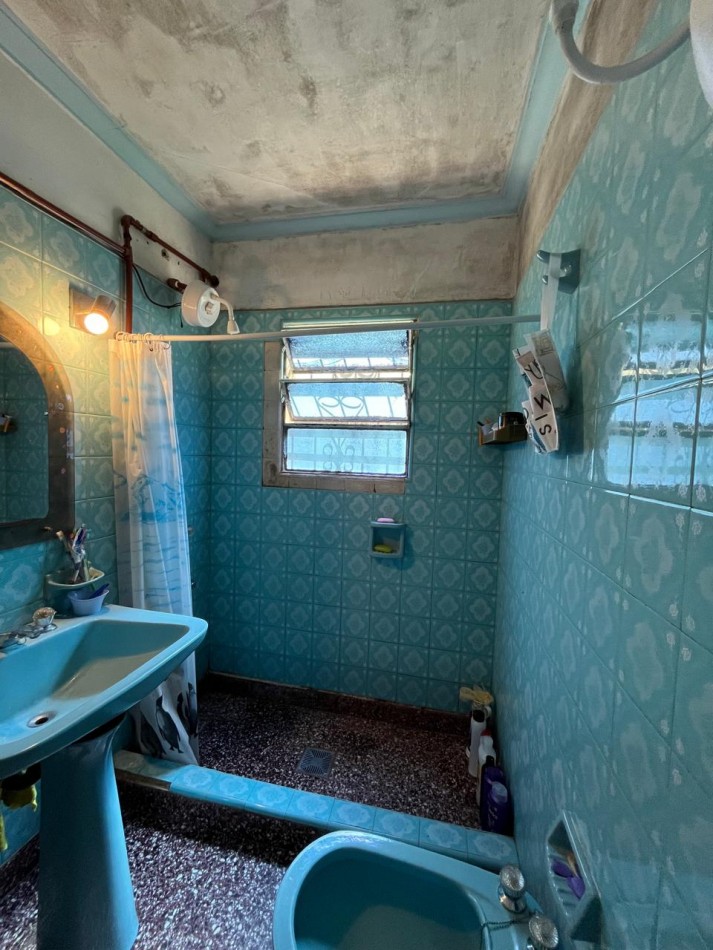 TRES PROPIEDADES, DOS CASAS EN UN MISMO TERRENO OPORTUNIDAD DESARROLLADORAS, INVERSORES !!