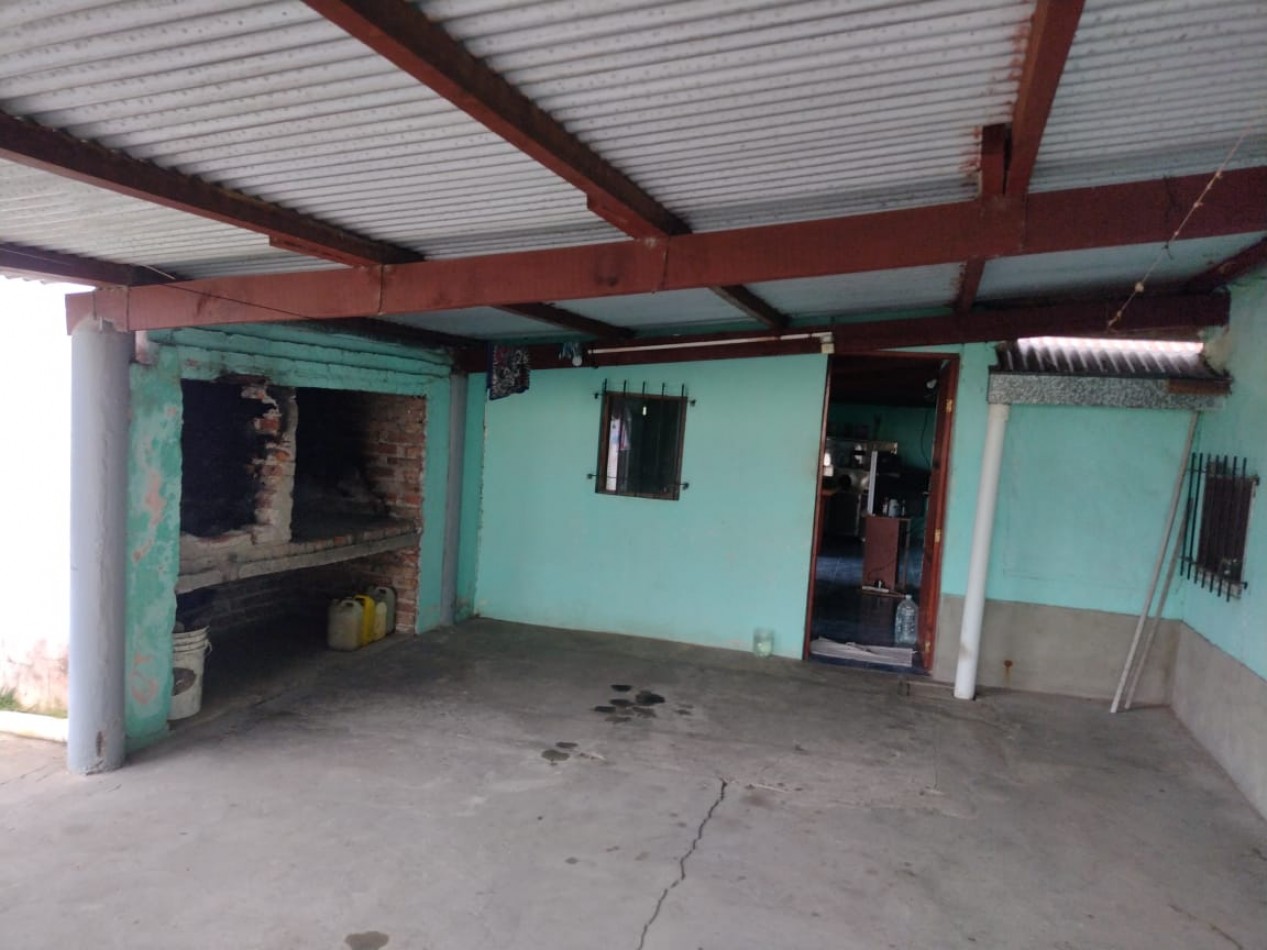 CASA DE 2 DORMITORIOS Y  AMPLIO TERRENO EN COLONIA TERESA, SAN JAVIER, STA FE