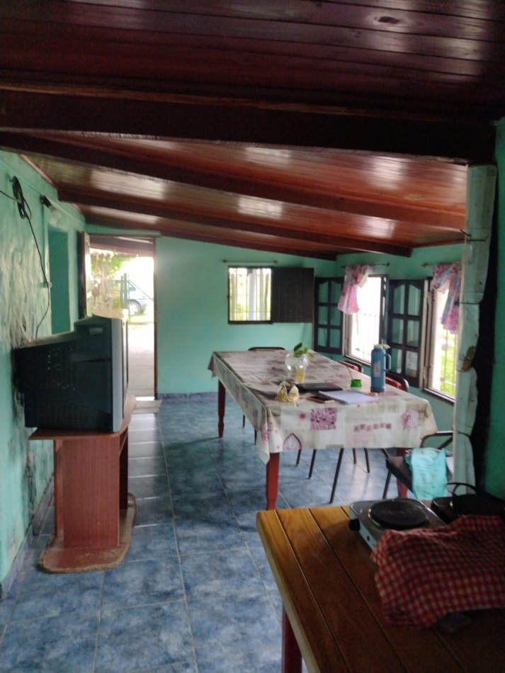 CASA DE 2 DORMITORIOS Y  AMPLIO TERRENO EN COLONIA TERESA, SAN JAVIER, STA FE