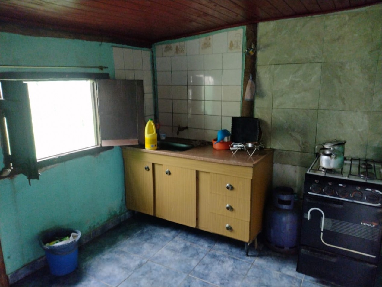 CASA DE 2 DORMITORIOS Y  AMPLIO TERRENO EN COLONIA TERESA, SAN JAVIER, STA FE