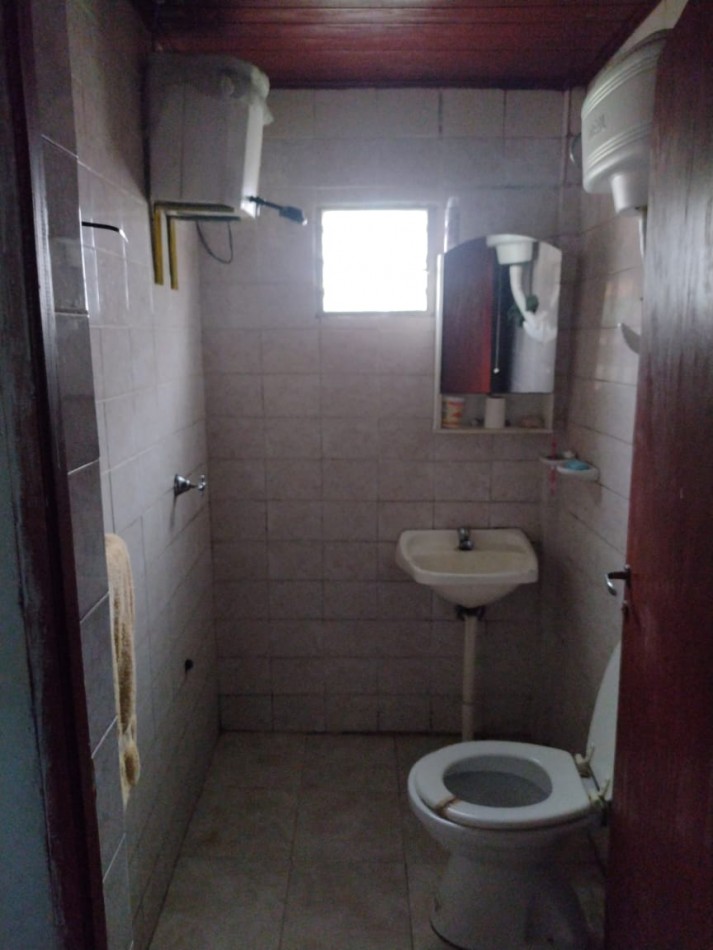 CASA DE 2 DORMITORIOS Y  AMPLIO TERRENO EN COLONIA TERESA, SAN JAVIER, STA FE