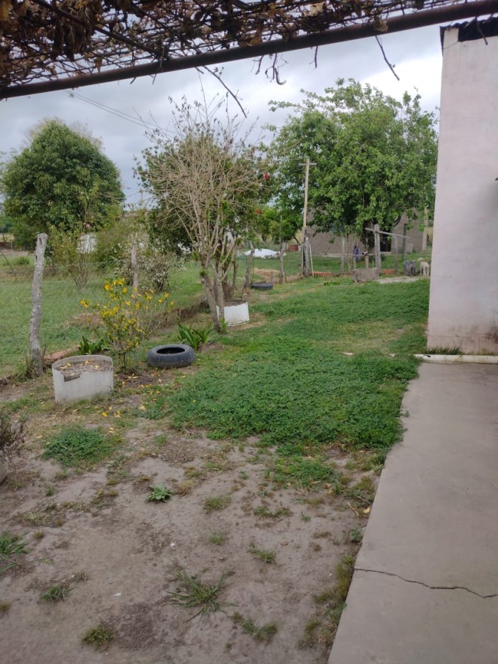 CASA DE 2 DORMITORIOS Y  AMPLIO TERRENO EN COLONIA TERESA, SAN JAVIER, STA FE