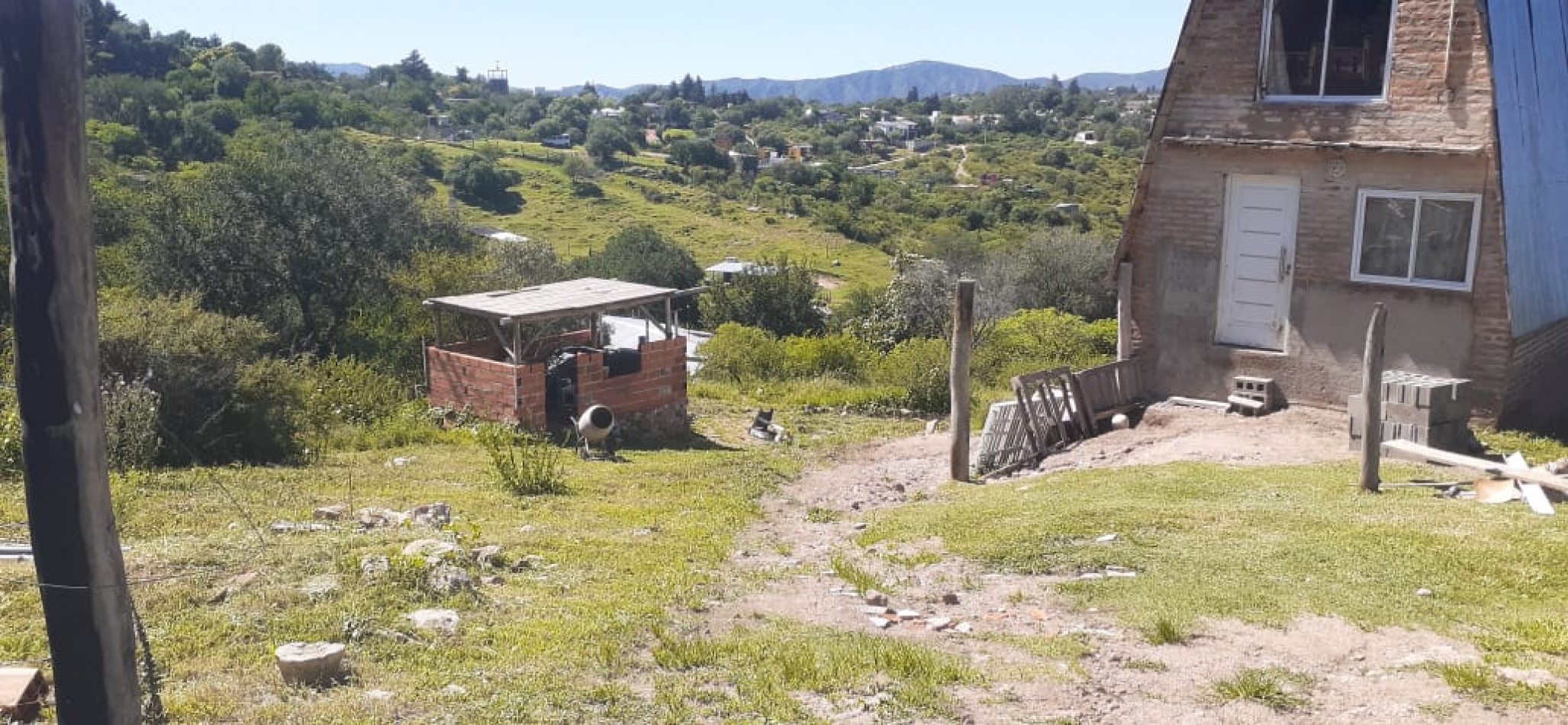 CASA + DEPARTAMENTO A TERMINAR IDEAL INVERSION !! VENDE O PERMUTA POR PROPIEDAD EN SANTA FE 