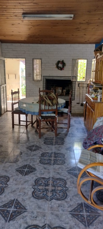 COMODA CASA DE 2/3 DORMITORIOS EN BA. FONAVI, SAN JAVIER (STA FE)