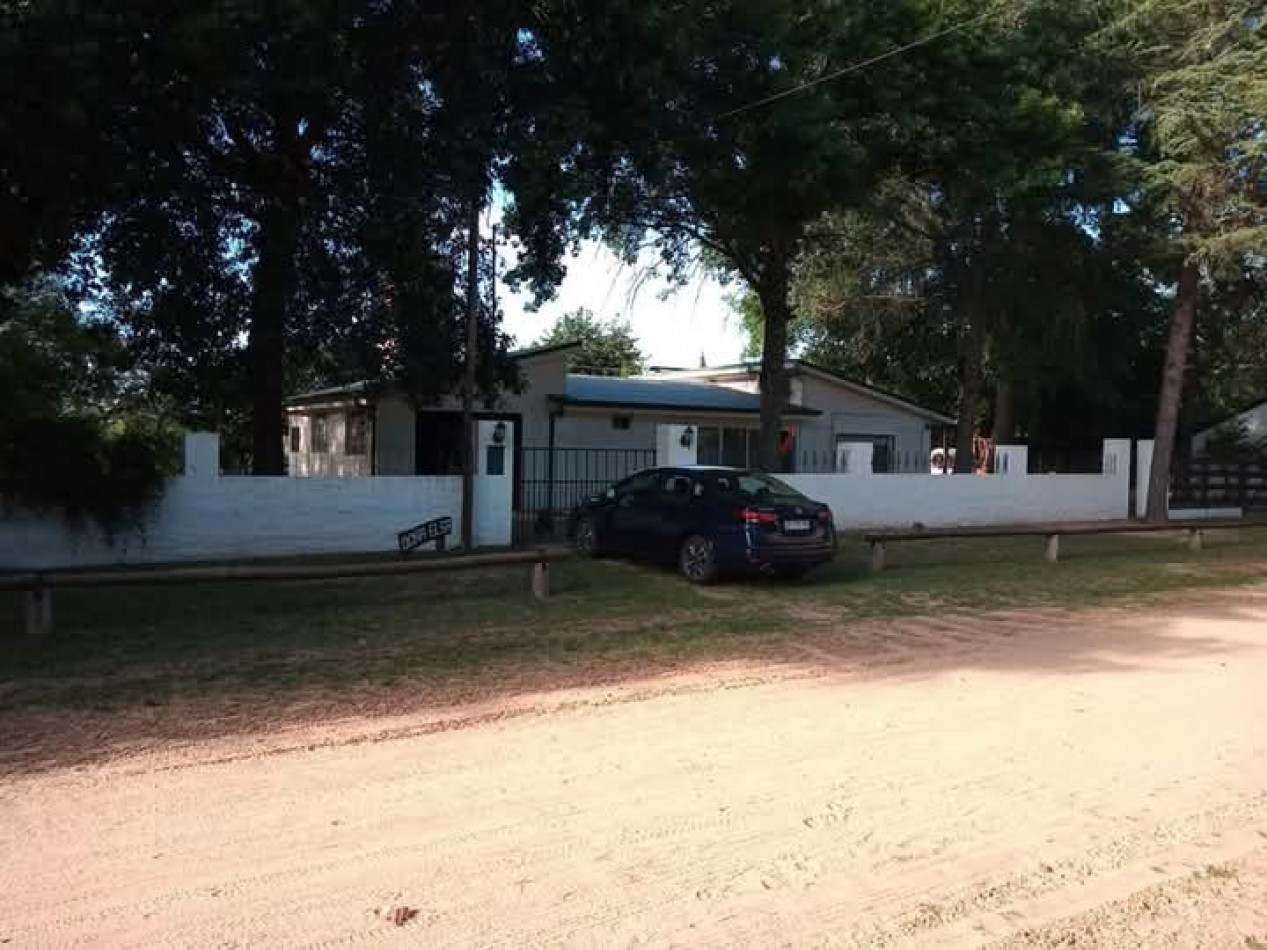 ESPECTACULAR CASA SOBRE EL RIO EN CAYASTA,STA FE 