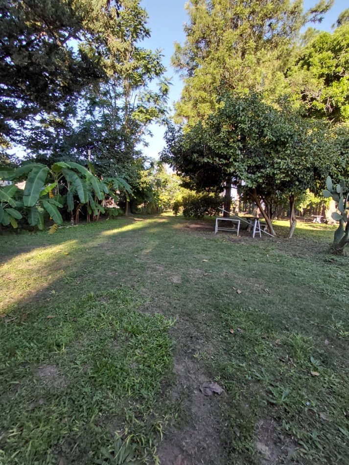 CABAÑAS EN ARROYO LEYES QUE DAN AL RIO EN KM 19