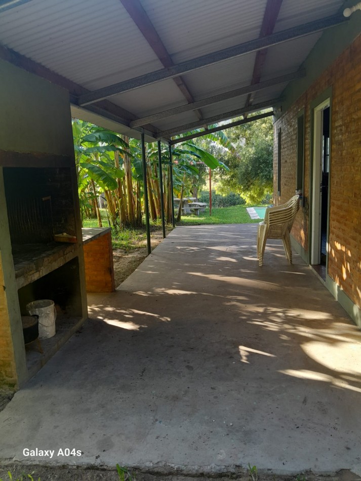 CABAÑAS EN ARROYO LEYES QUE DAN AL RIO EN KM 19