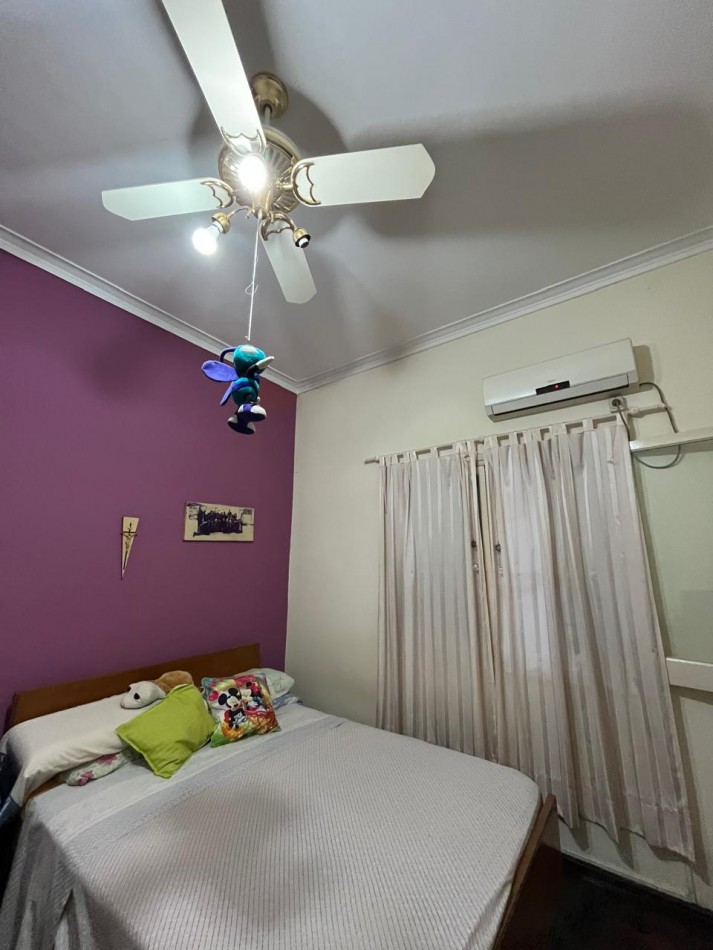 CASA DE CATEGORIA + LOCAL SOBRE AVDA EXCELENTE ESTADO !! IMPERDIBLE !! 