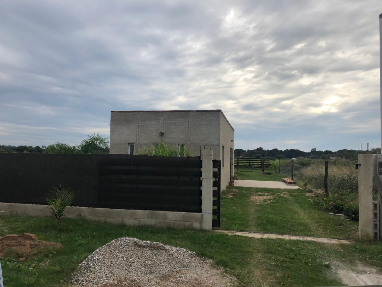 CABAÑA EN CAMPO DEL MEDIO IDEAL PARA INVERSION O PRIMERA VIVIENDA !! ACEPTA VEHICULOS !!