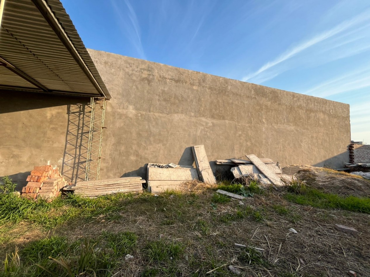 TERRENO CON CONSTRUCCION AVANZADA-ESPECTACULAR INVERSION!!