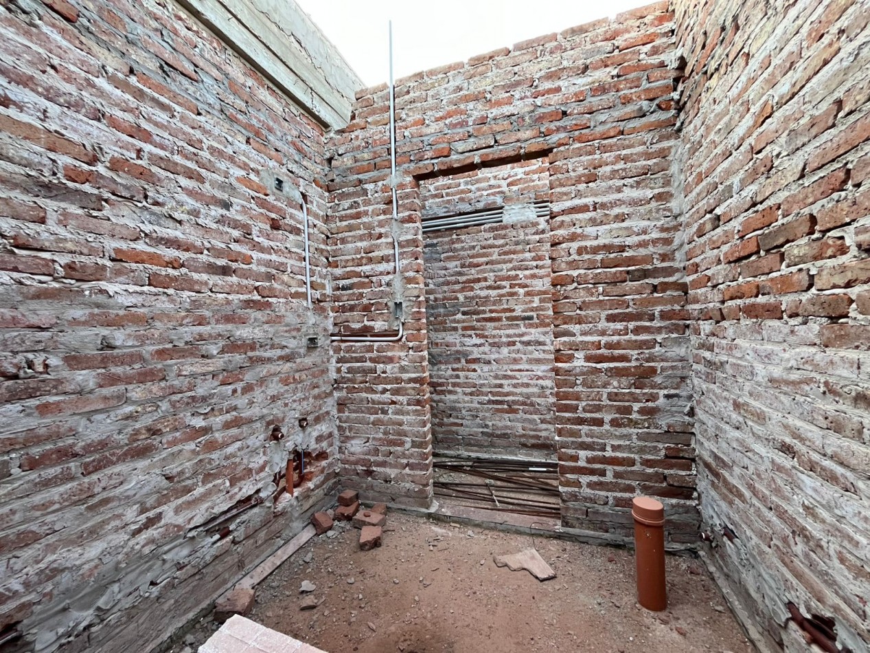 TERRENO CON CONSTRUCCION AVANZADA-ESPECTACULAR INVERSION!!