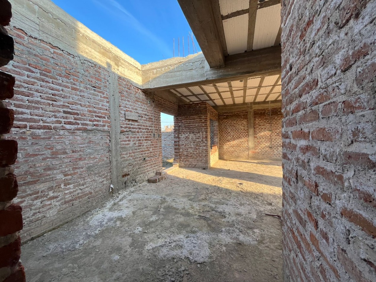 TERRENO CON CONSTRUCCION AVANZADA-ESPECTACULAR INVERSION!!