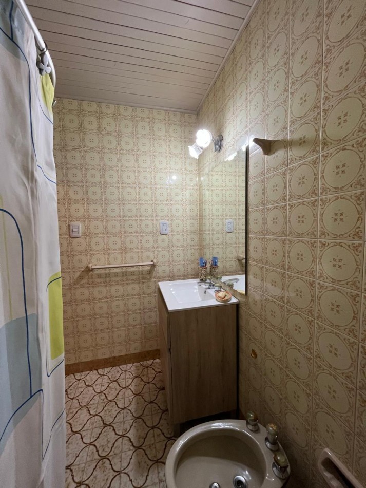 CASA DE CATEGORIA + GALPON IDEAL PARA DESARROLLO/EMPRENDIMIENTO DE TALLER/GIMNASIO/DUPLEX/ETC !! NUEVO INGRESO EN EXCLUSIVA