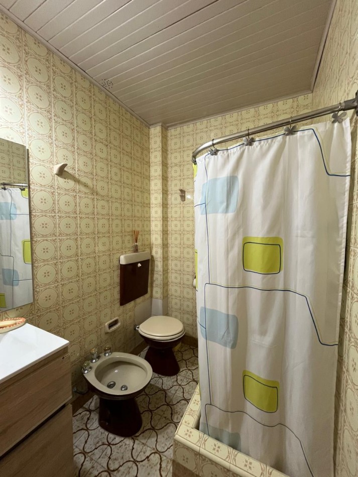 CASA DE CATEGORIA + GALPON IDEAL PARA DESARROLLO/EMPRENDIMIENTO DE TALLER/GIMNASIO/DUPLEX/ETC !! NUEVO INGRESO EN EXCLUSIVA