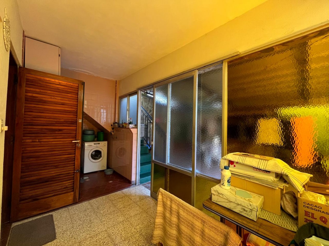 CASA DE CATEGORIA + GALPON IDEAL PARA DESARROLLO/EMPRENDIMIENTO DE TALLER/GIMNASIO/DUPLEX/ETC !! NUEVO INGRESO EN EXCLUSIVA