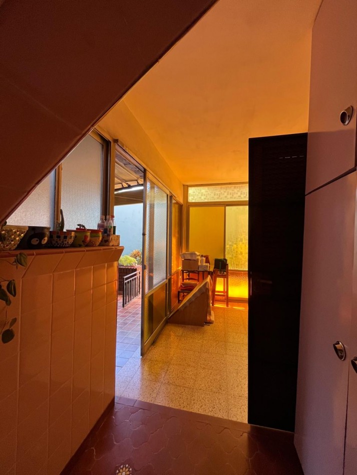 CASA DE CATEGORIA + GALPON IDEAL PARA DESARROLLO/EMPRENDIMIENTO DE TALLER/GIMNASIO/DUPLEX/ETC !! NUEVO INGRESO EN EXCLUSIVA