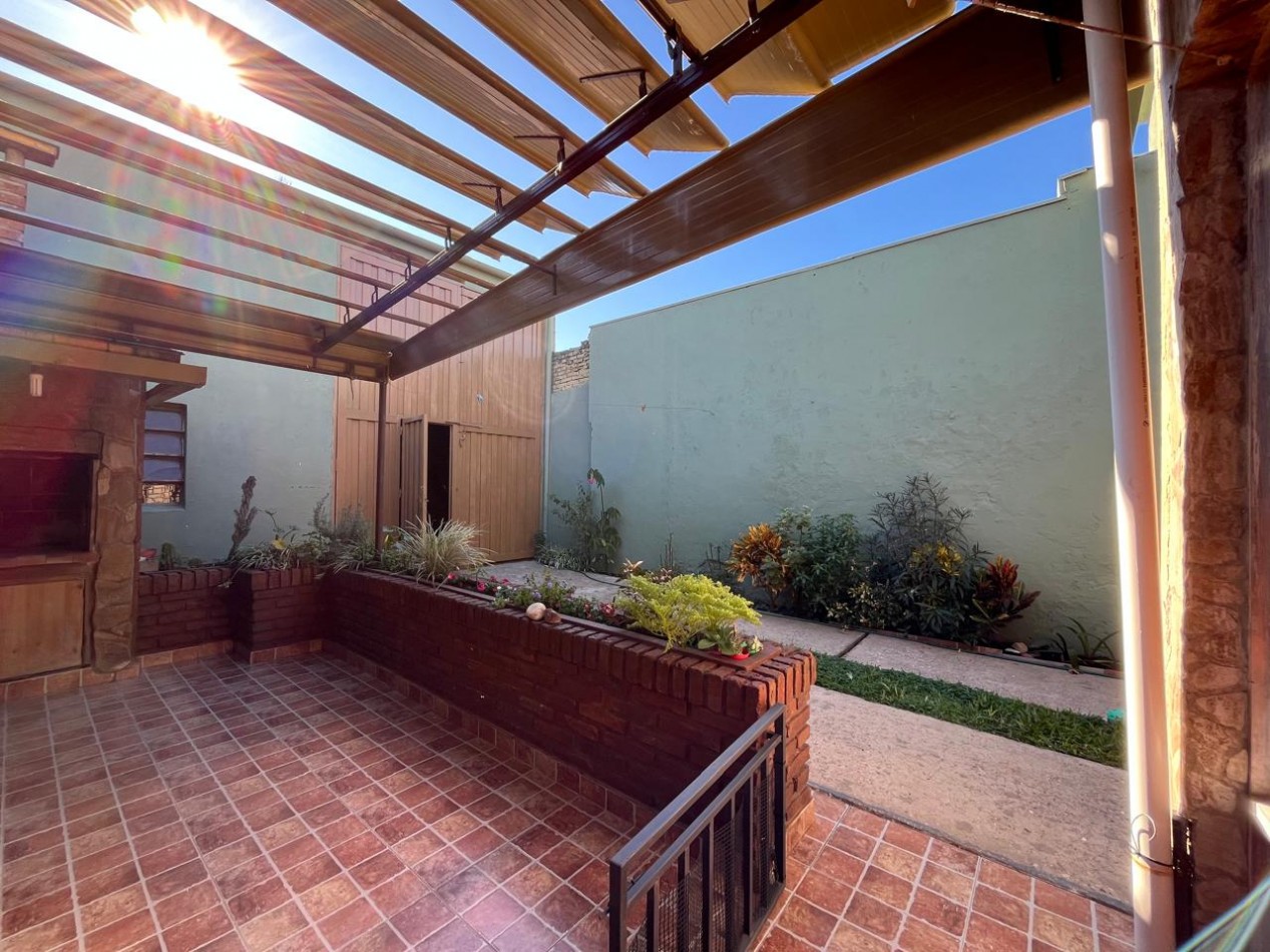 CASA DE CATEGORIA + GALPON IDEAL PARA DESARROLLO/EMPRENDIMIENTO DE TALLER/GIMNASIO/DUPLEX/ETC !! NUEVO INGRESO EN EXCLUSIVA