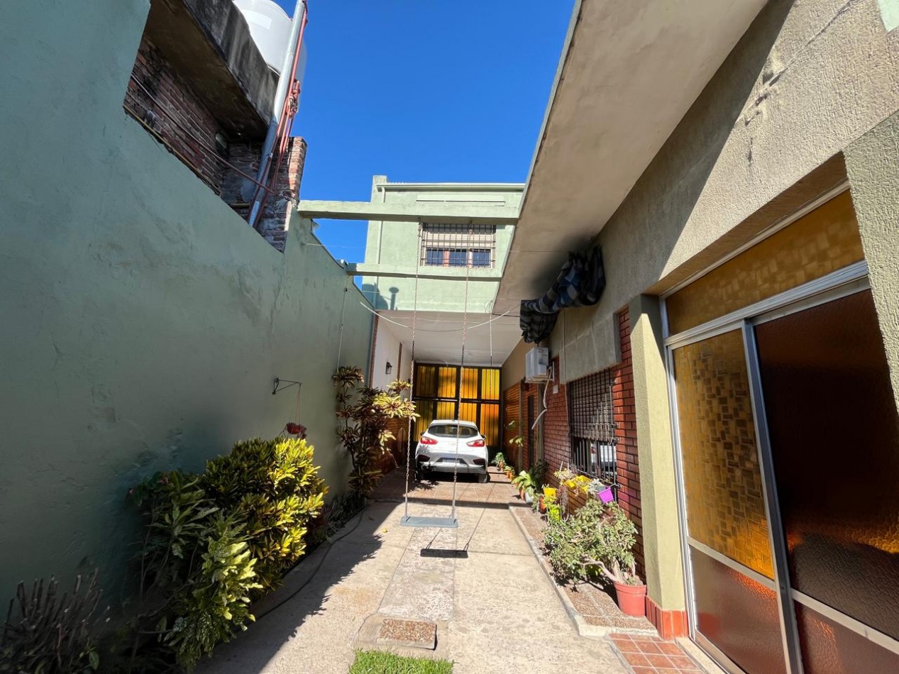 CASA DE CATEGORIA + GALPON IDEAL PARA DESARROLLO/EMPRENDIMIENTO DE TALLER/GIMNASIO/DUPLEX/ETC !! NUEVO INGRESO EN EXCLUSIVA