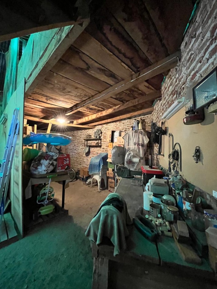 CASA DE CATEGORIA + GALPON IDEAL PARA DESARROLLO/EMPRENDIMIENTO DE TALLER/GIMNASIO/DUPLEX/ETC !! NUEVO INGRESO EN EXCLUSIVA